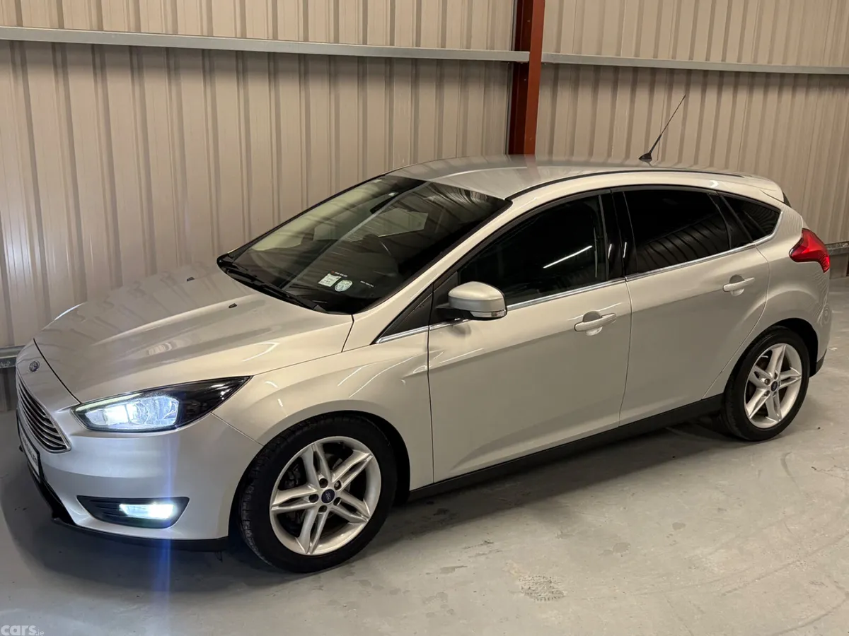 Ford Focus Hatchback, Diesel, 2016, Silver
