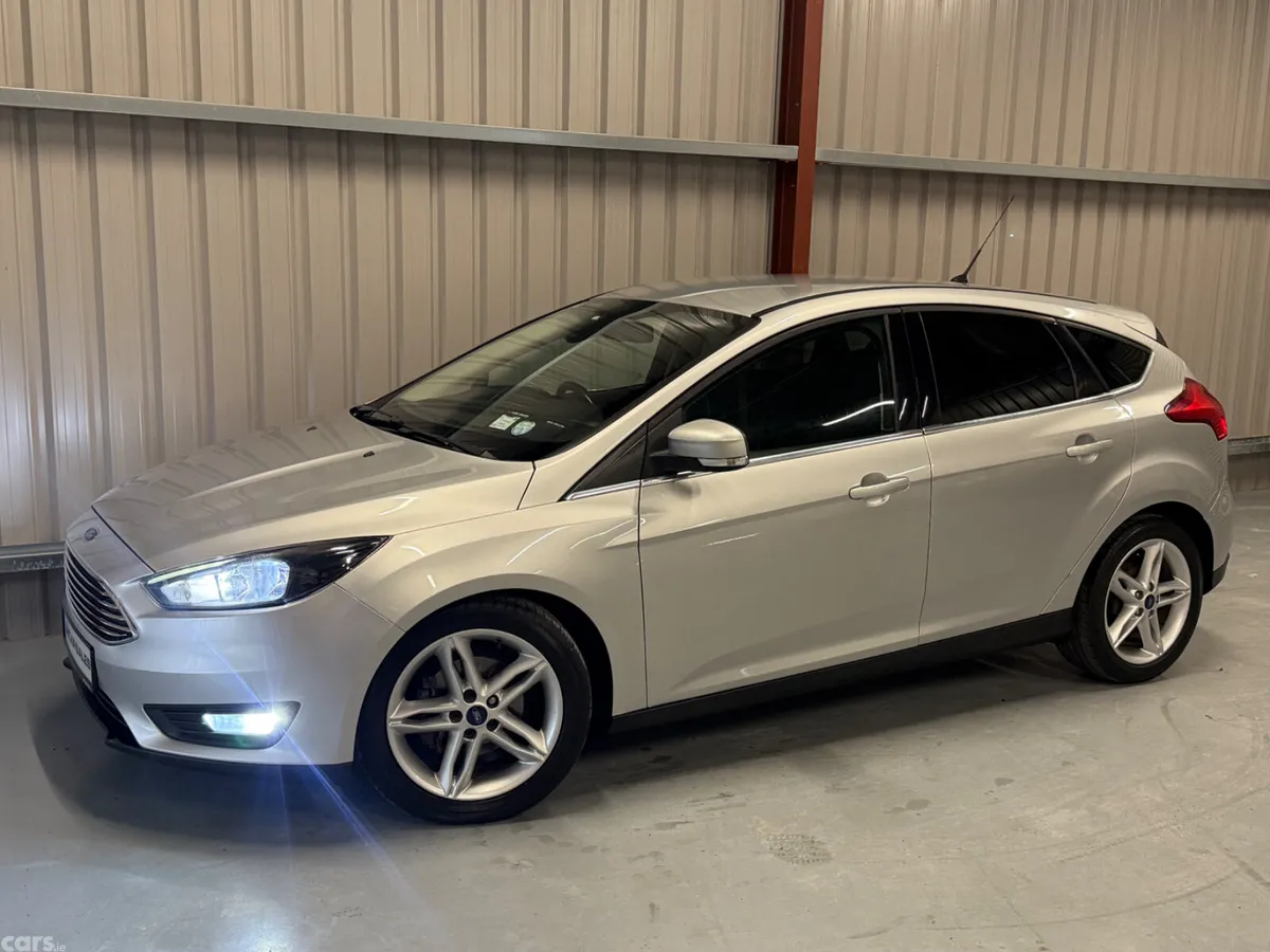 Ford Focus Hatchback, Diesel, 2016, Silver