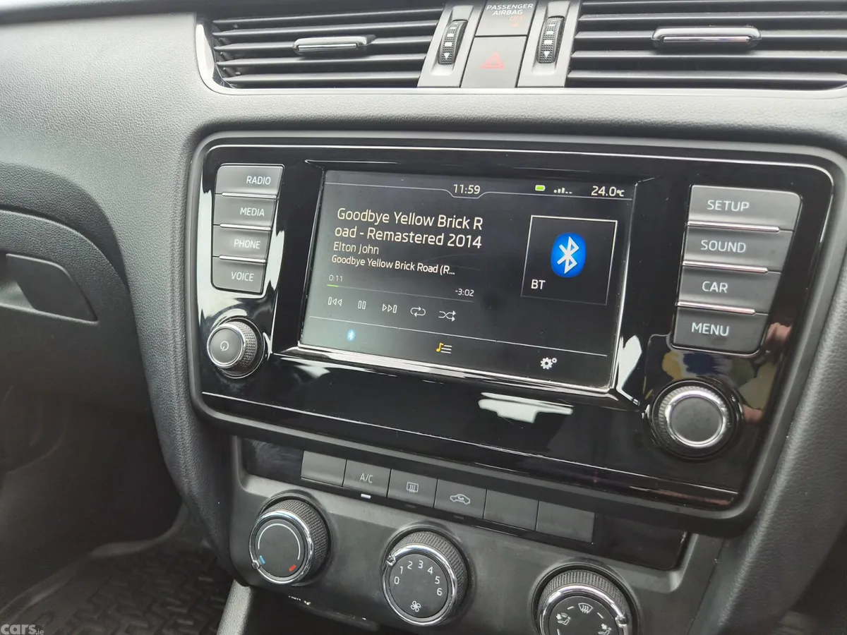 Skoda Octavia Estate, Diesel, 2017, Black