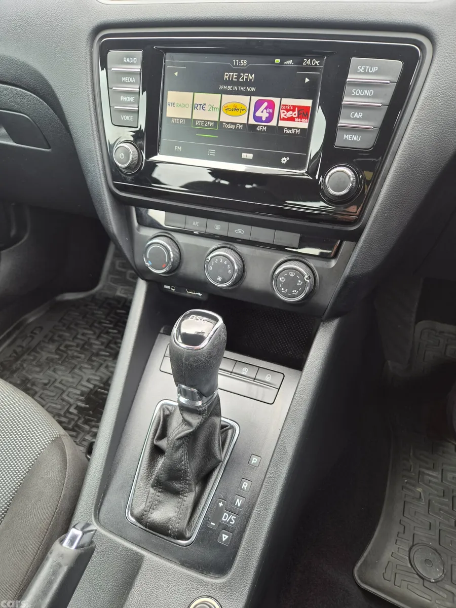 Skoda Octavia Estate, Diesel, 2017, Black