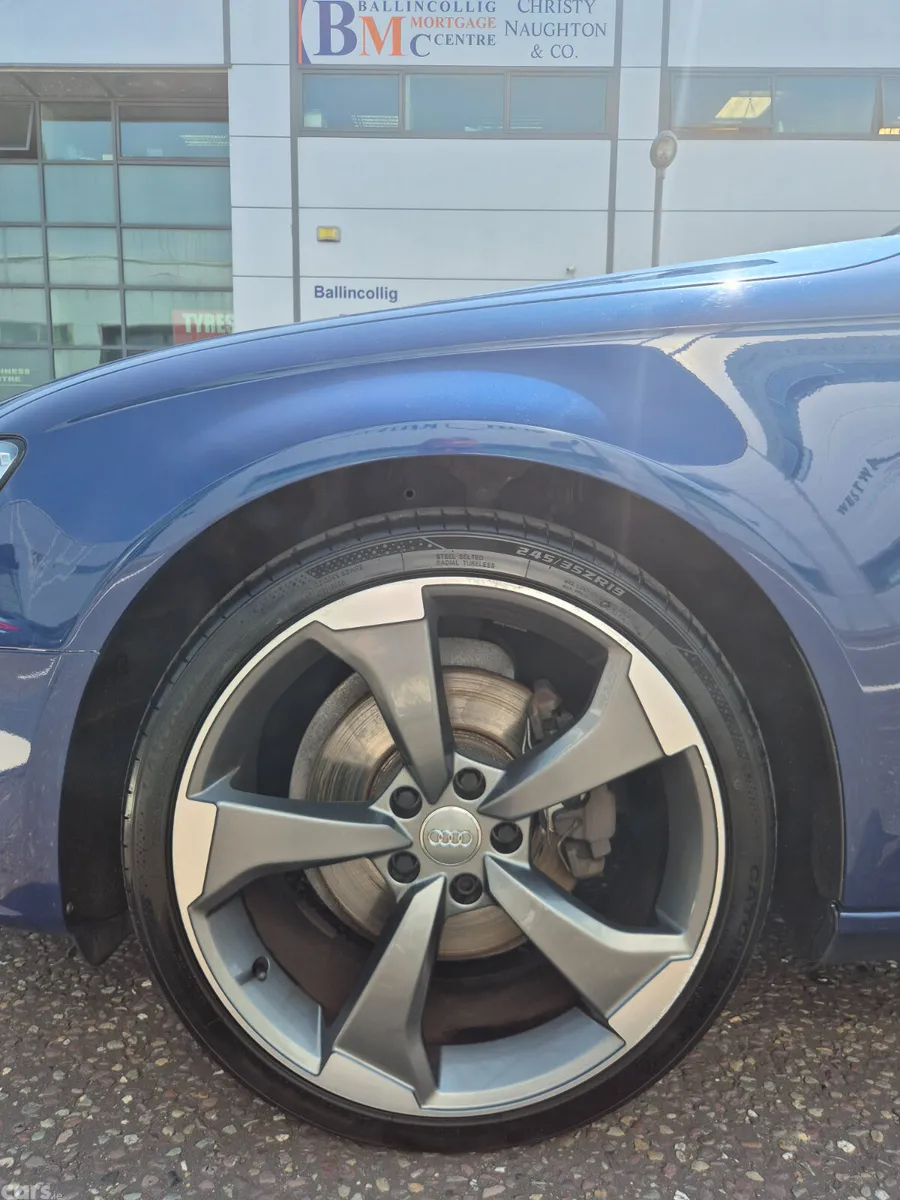 Audi A4 Saloon, Diesel, 2015, Blue