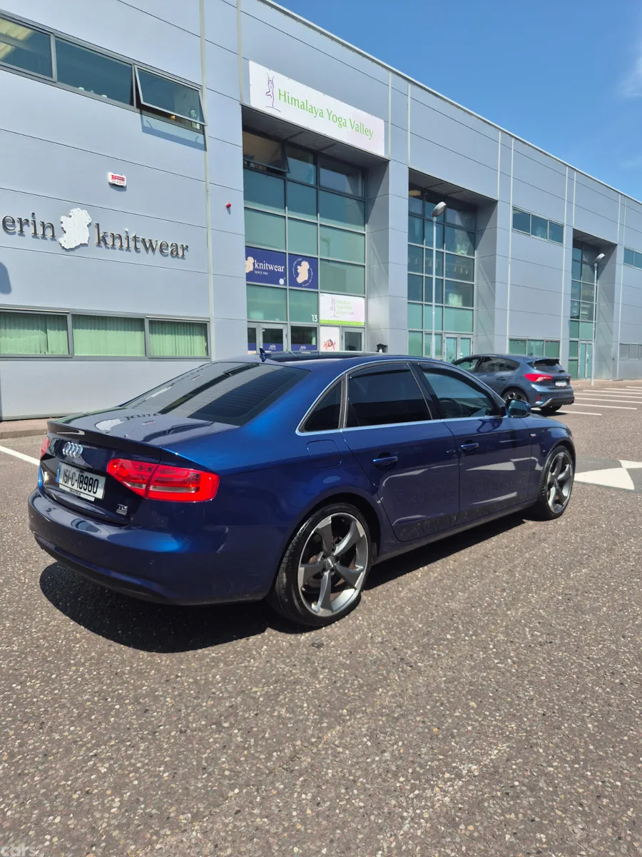 Audi A4 Saloon, Diesel, 2015, Blue