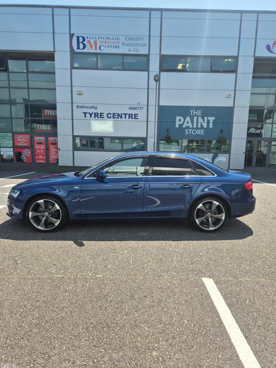 Audi A4 Saloon, Diesel, 2015, Blue
