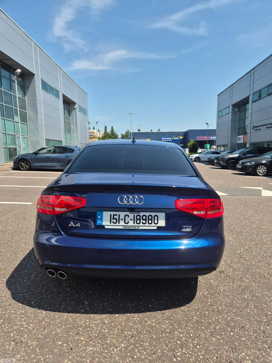 Audi A4 Saloon, Diesel, 2015, Blue