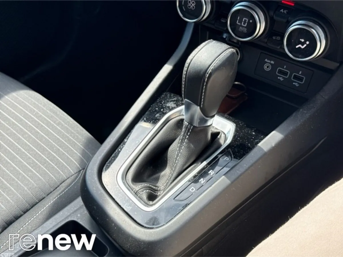 Renault Arkana Hatchback, Petrol, 2023, Blue