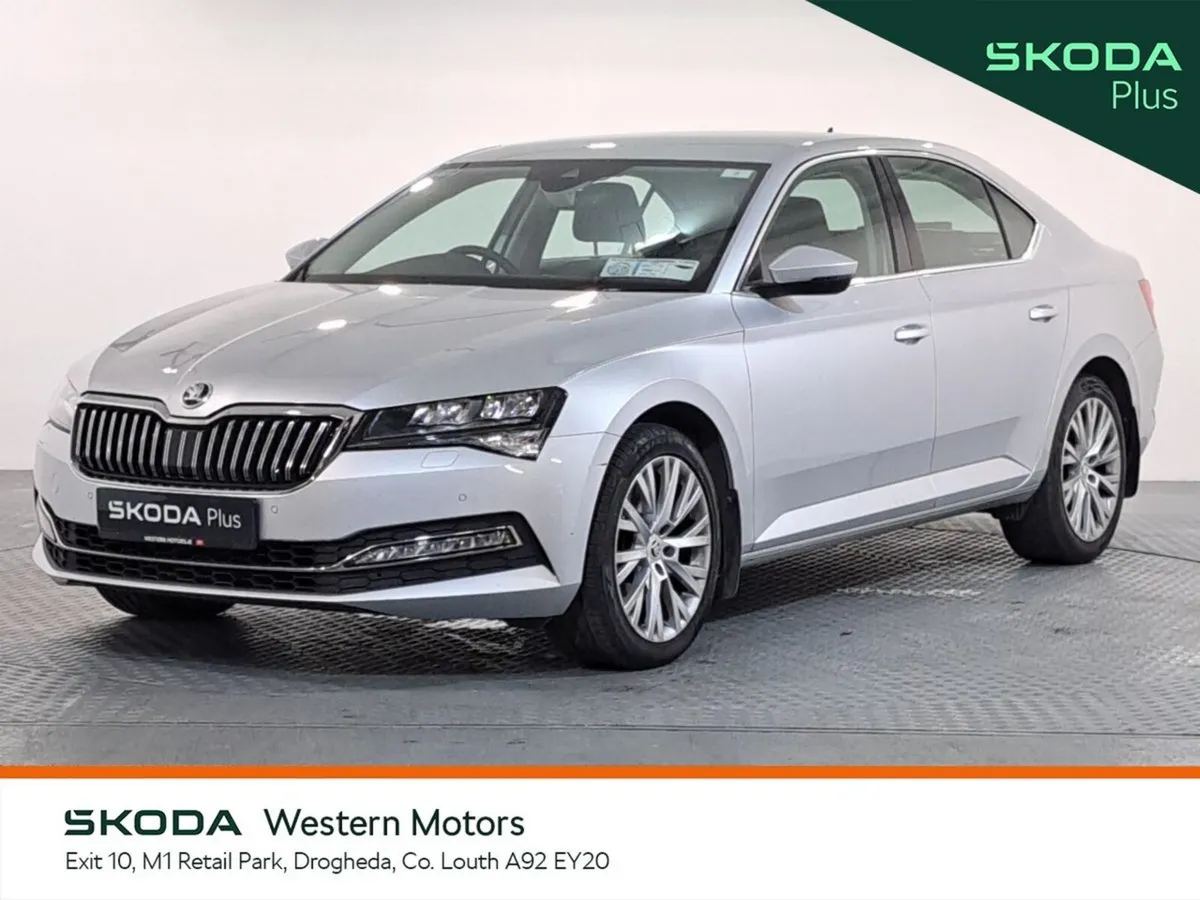 Skoda Superb Saloon, Diesel, 2023, Grey
