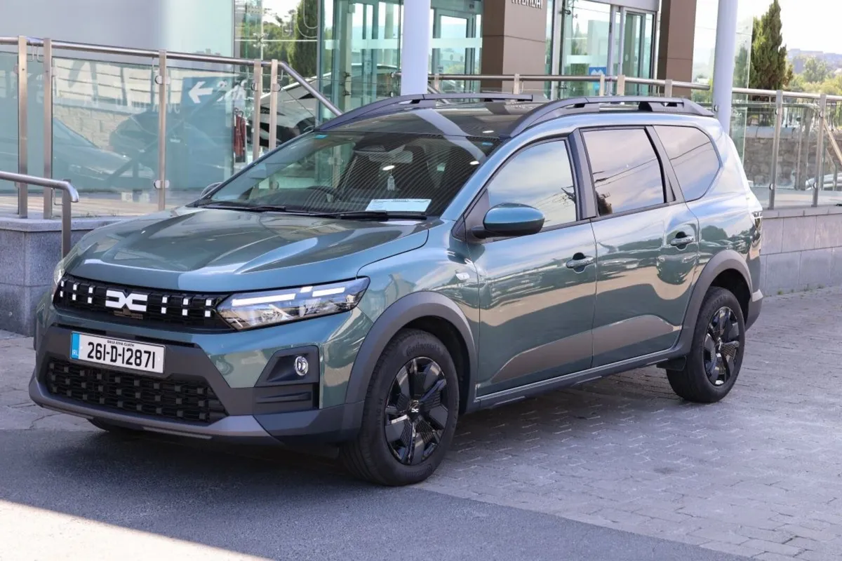Dacia Jogger MPV, Petrol, 2026, Green