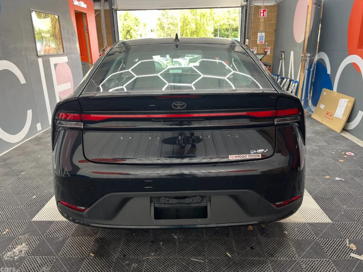 Toyota Prius Estate, Petrol, 2025, Black