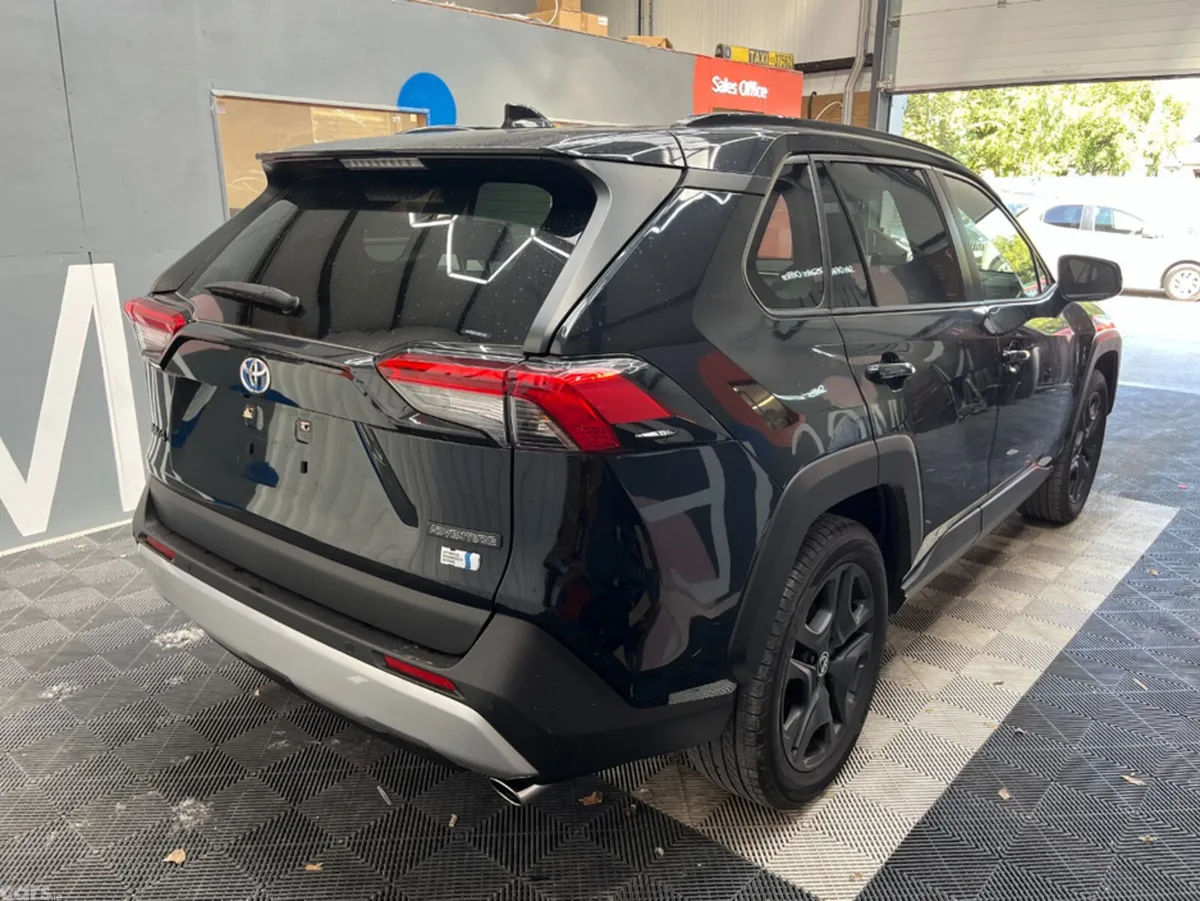 Toyota RAV4 SUV, Petrol Hybrid, 2025, Black
