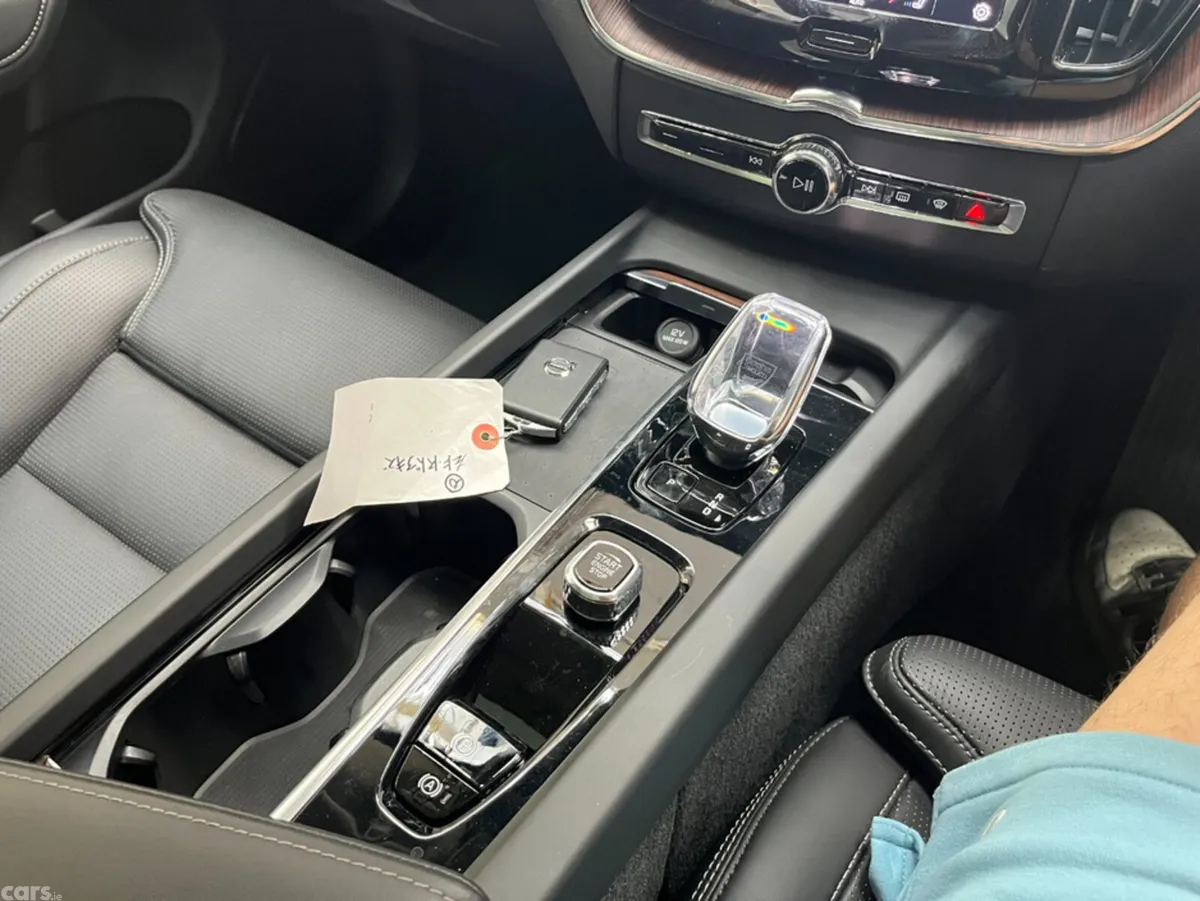 Volvo XC60 SUV, Petrol Plug-in Hybrid, 2024, Red