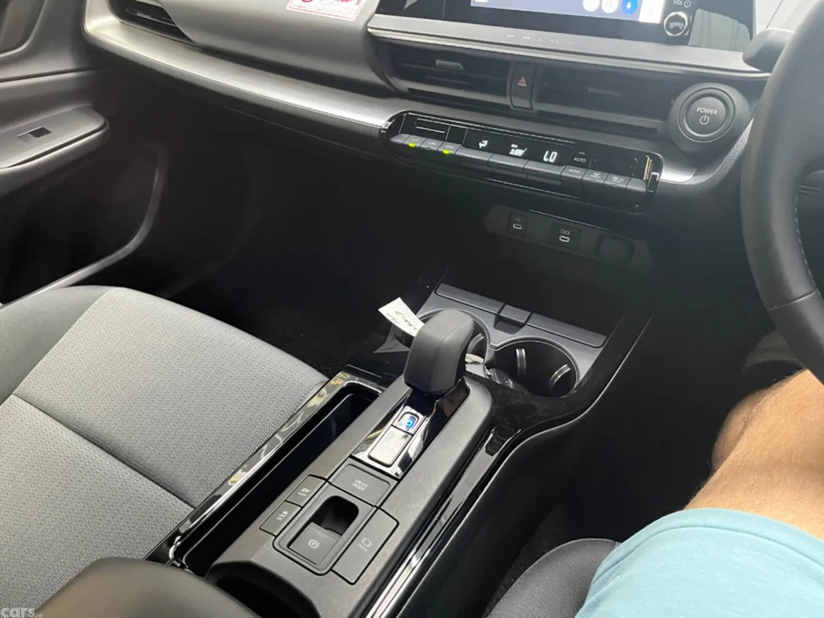 Toyota Prius Estate, Petrol, 2025, Silver