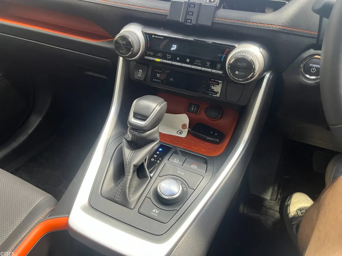 Toyota RAV4 SUV, Petrol Hybrid, 2025, Black