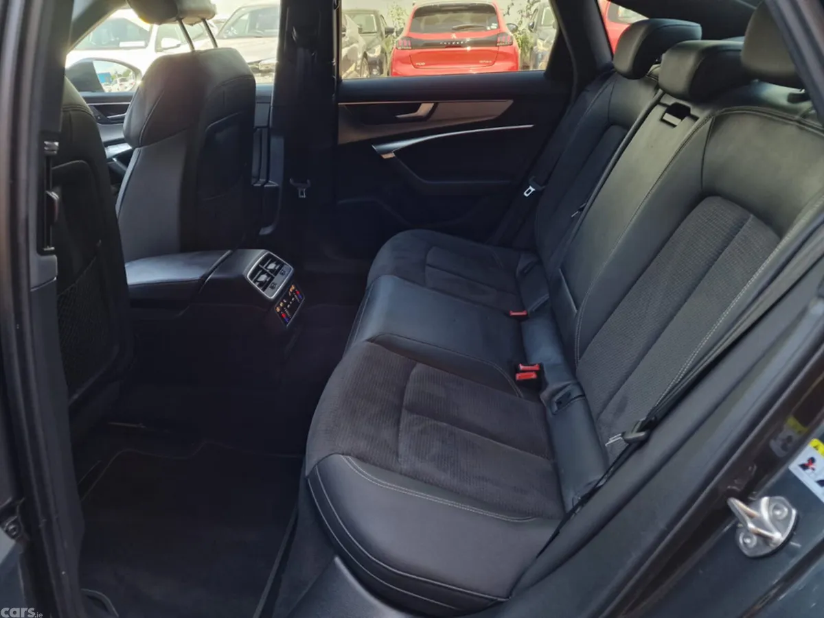Audi A6 Saloon, Petrol Plug-in Hybrid, 2022, Grey