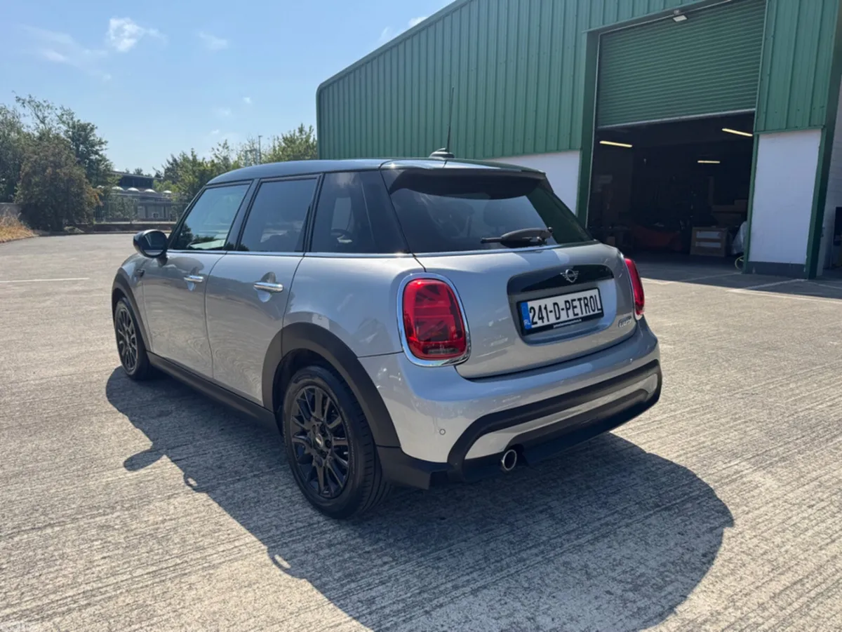 Mini Cooper Hatchback, Petrol, 2024, Silver