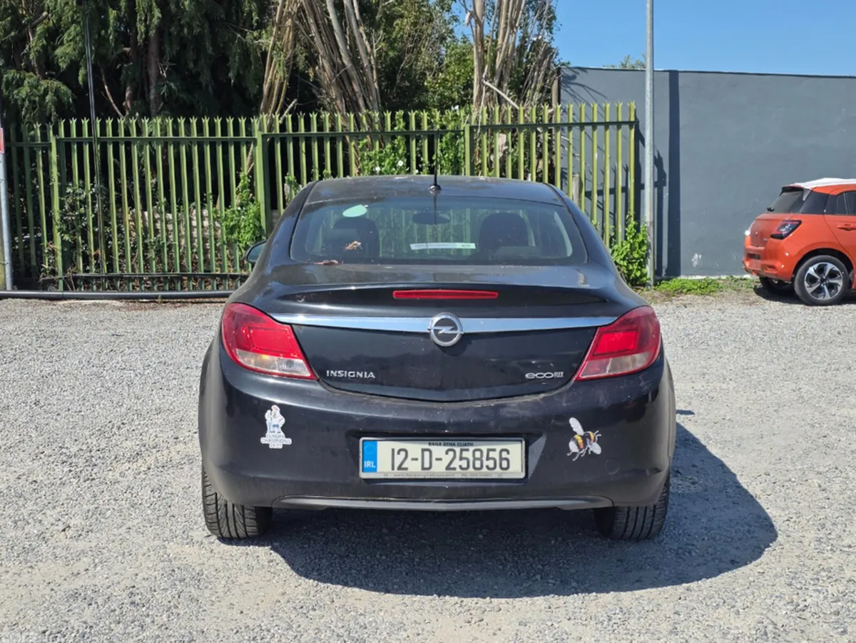 Opel Insignia Hatchback, Diesel, 2012, Black