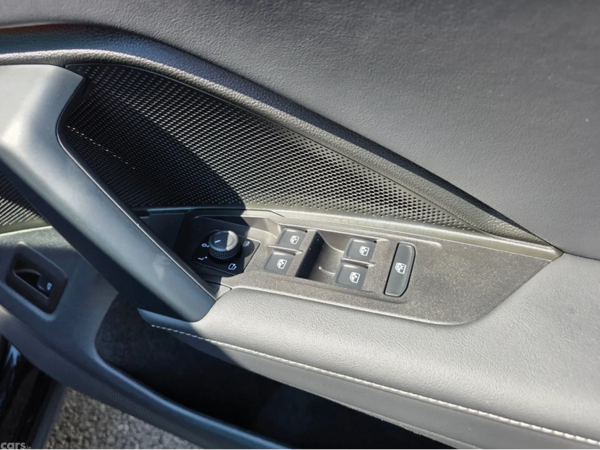 Volkswagen Tiguan Estate, Diesel, 2025, Black