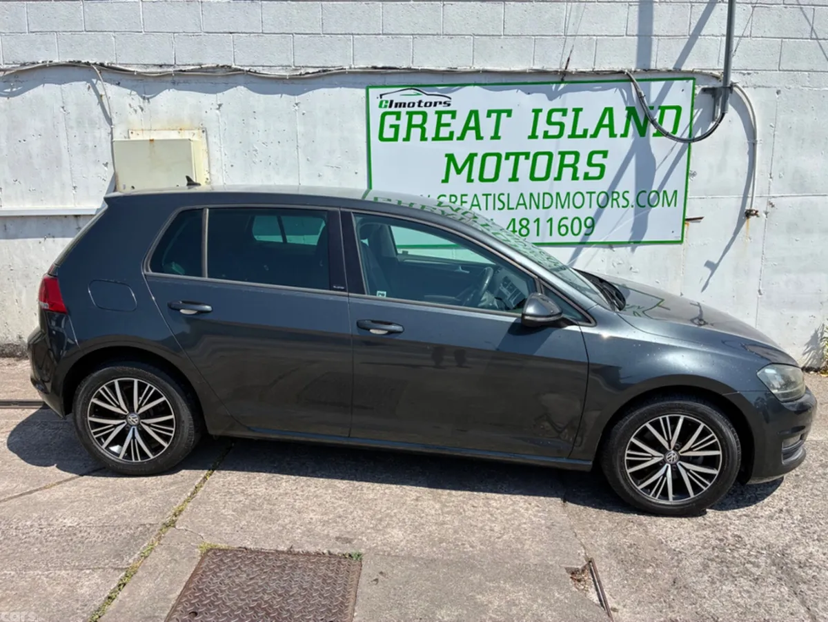 Volkswagen Golf Hatchback, Petrol, 2016, Grey