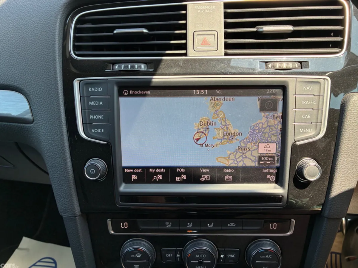 Volkswagen Golf Hatchback, Petrol, 2016, Grey