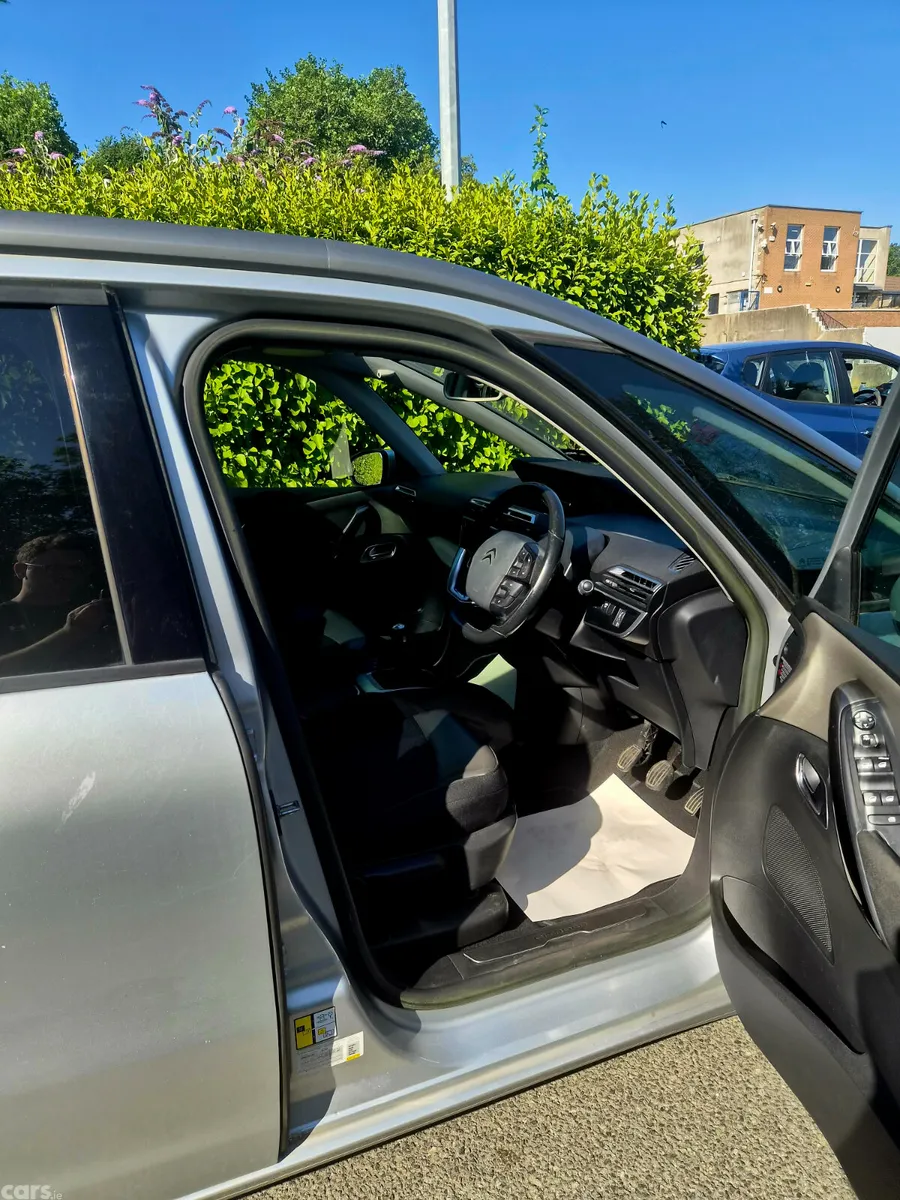Citroen C4 Hatchback, Diesel, 2015, Silver