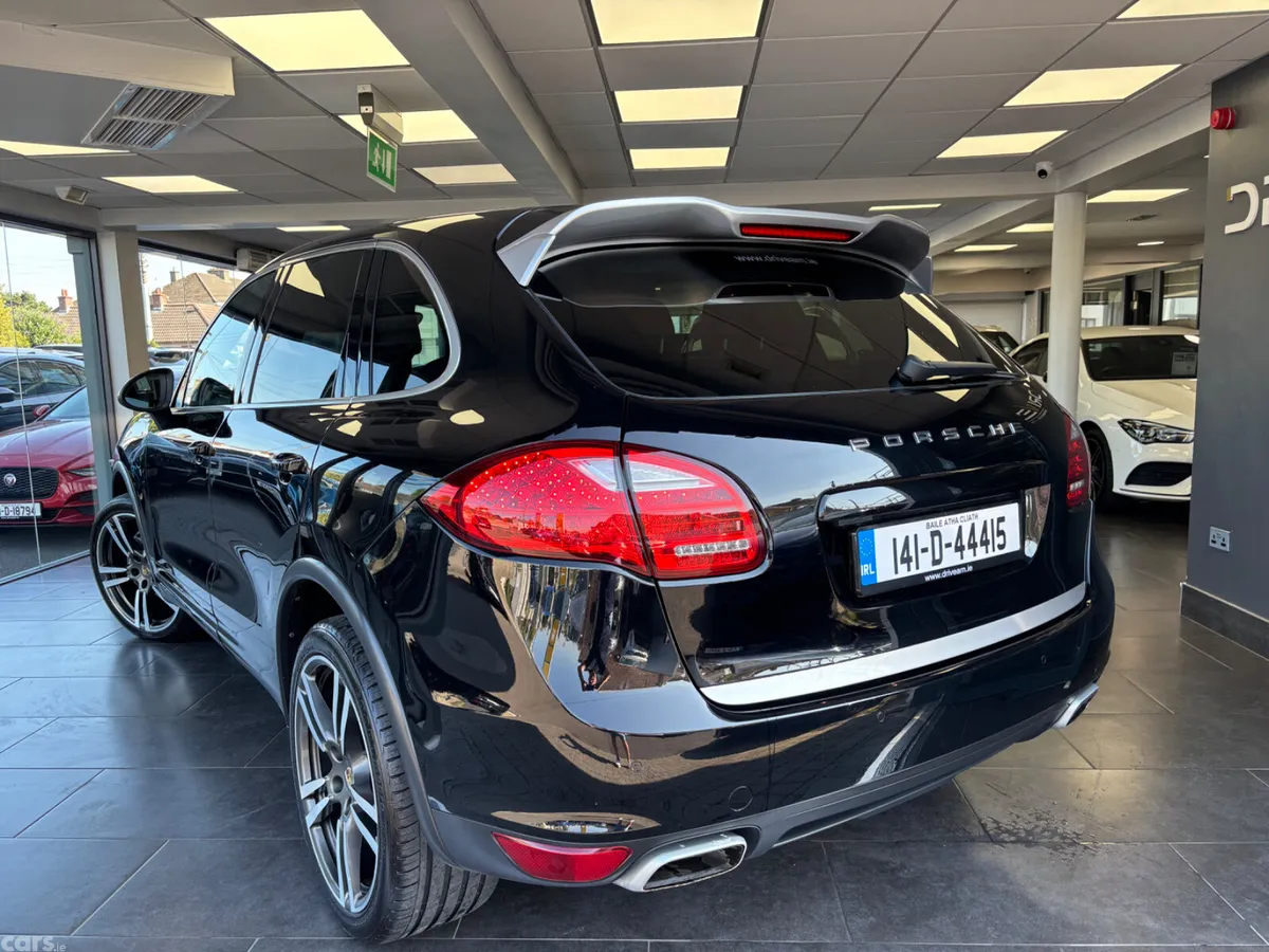 Porsche Cayenne SUV, Diesel, 2014, Black