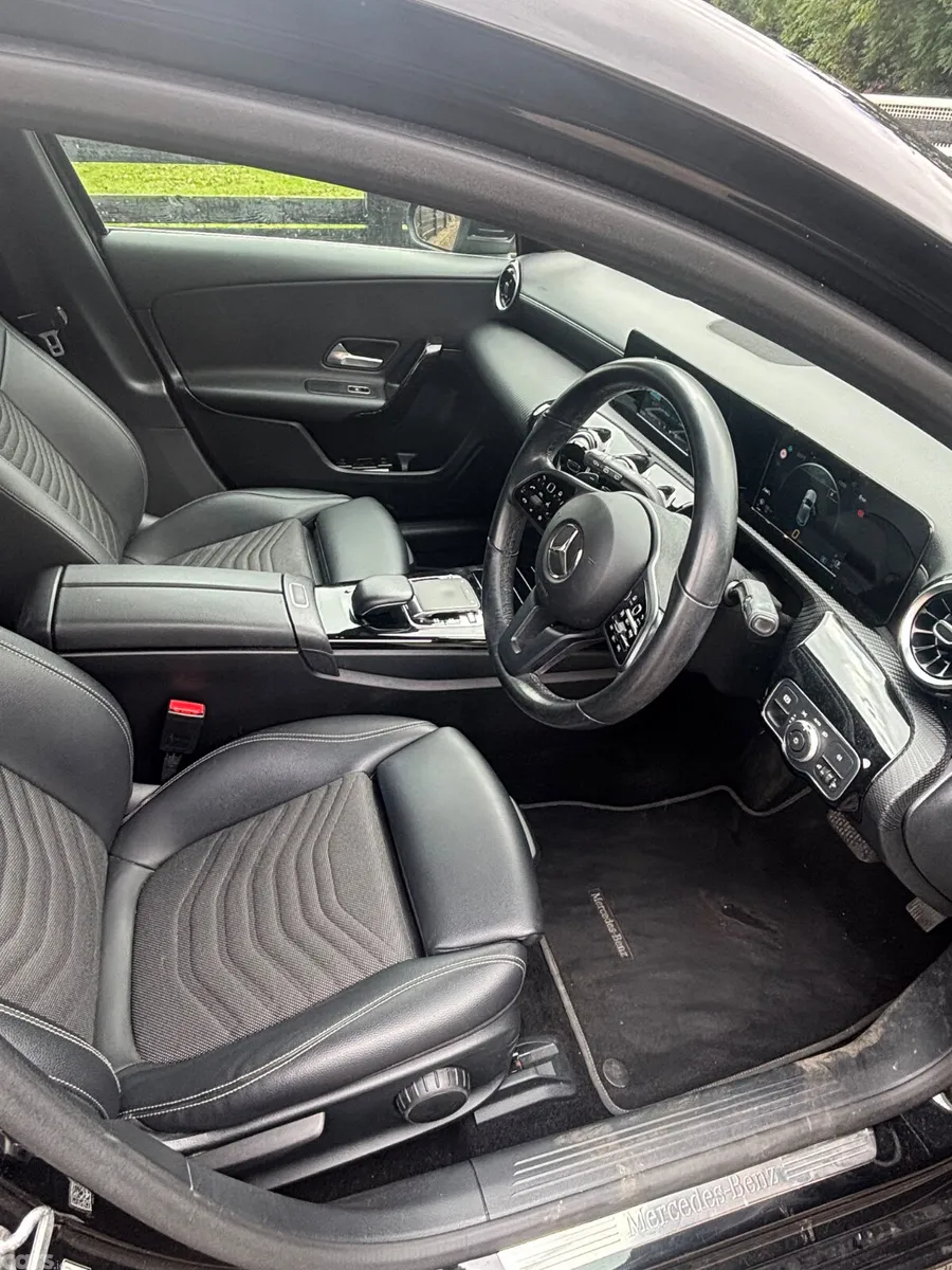 Mercedes-Benz A-Class Hatchback, Diesel, 2019, Black