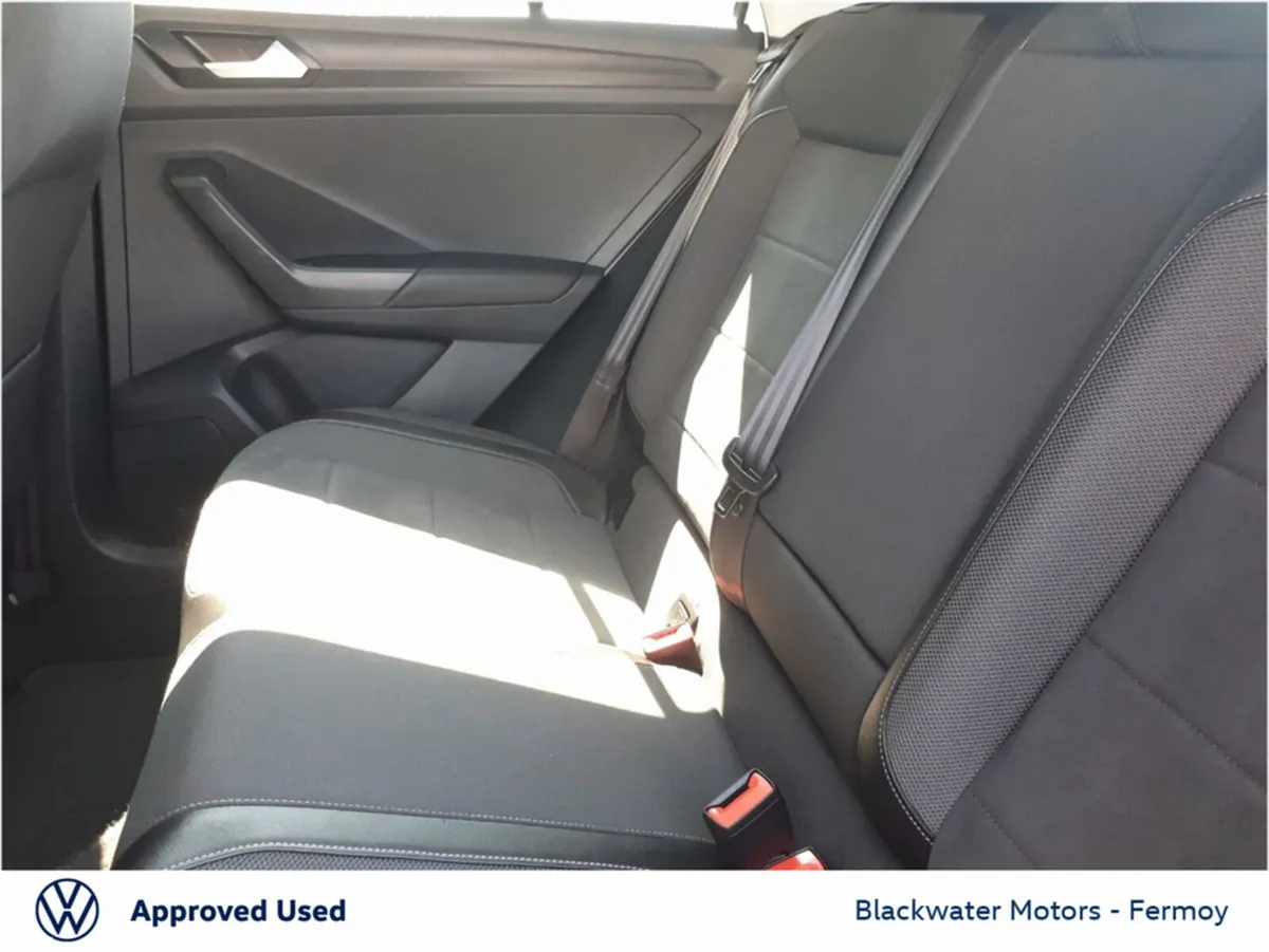 Volkswagen T-Roc SUV, Diesel, 2024, White