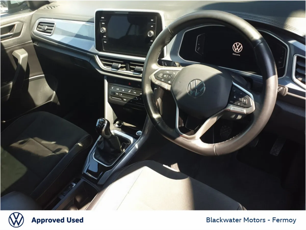 Volkswagen T-Roc SUV, Diesel, 2024, White