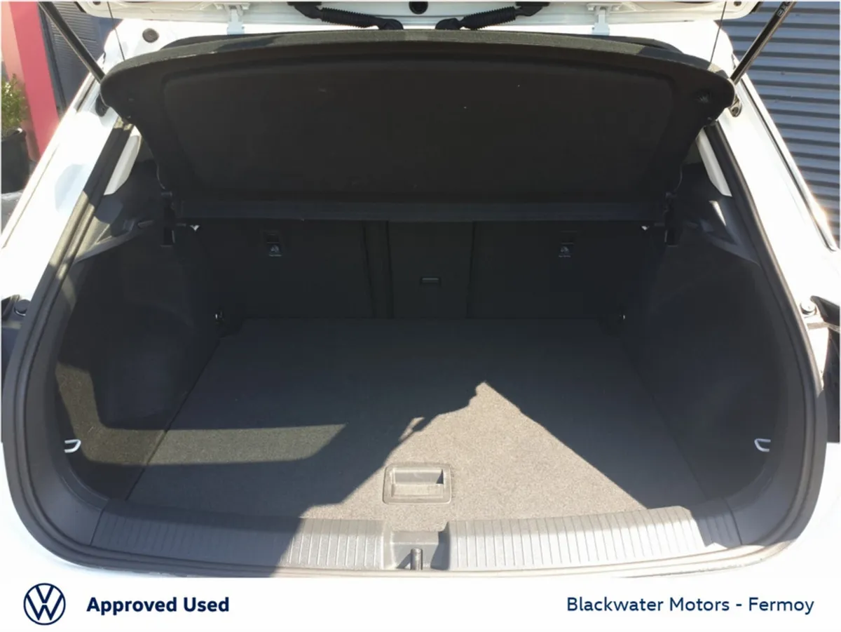 Volkswagen T-Roc SUV, Diesel, 2024, White