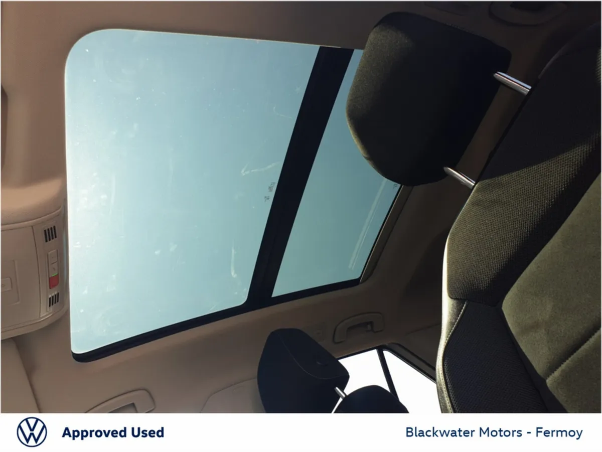 Volkswagen T-Roc SUV, Diesel, 2024, White