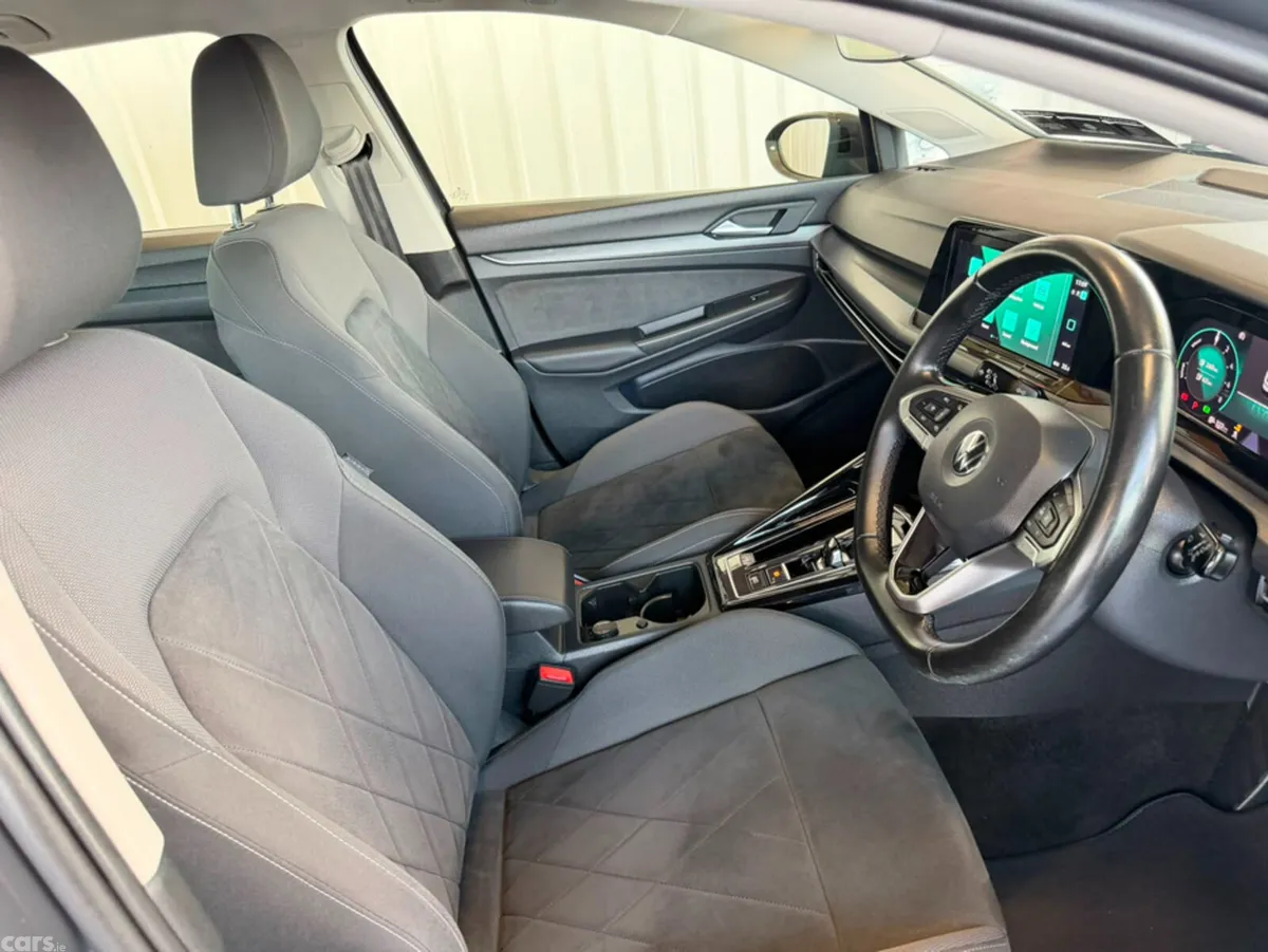 Volkswagen Golf Hatchback, Petrol Plug-in Hybrid, 2022, Grey