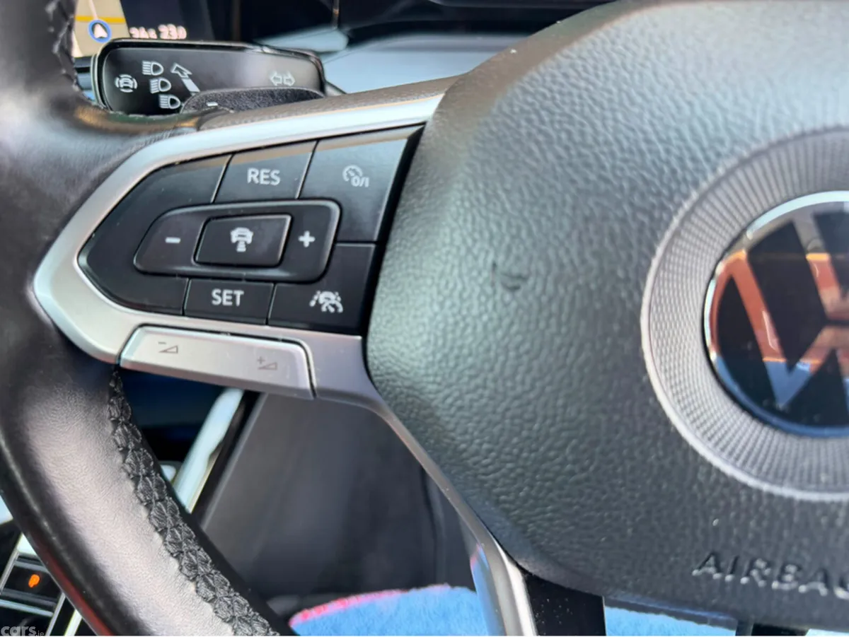 Volkswagen Golf Hatchback, Petrol Plug-in Hybrid, 2022, Grey