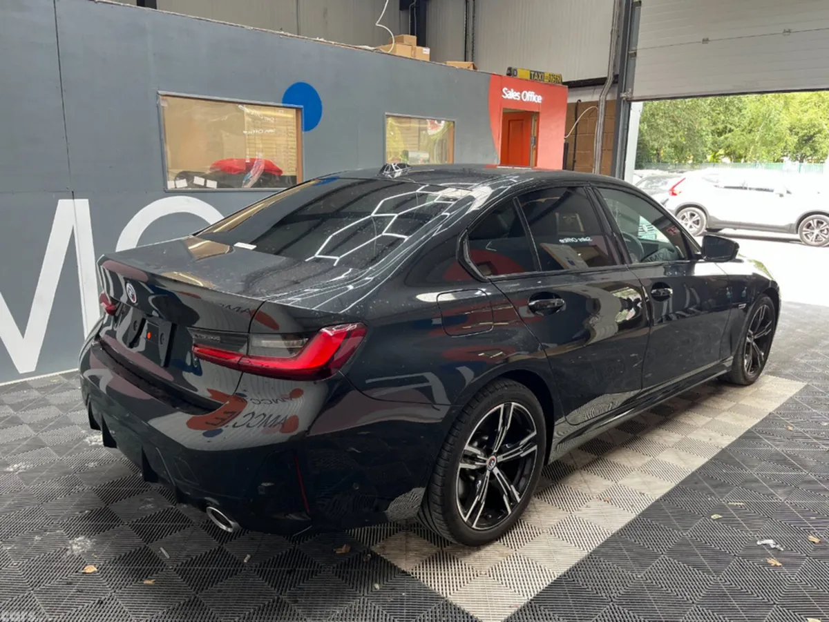 BMW 3-Series Saloon, Petrol Plug-in Hybrid, 2023, Black
