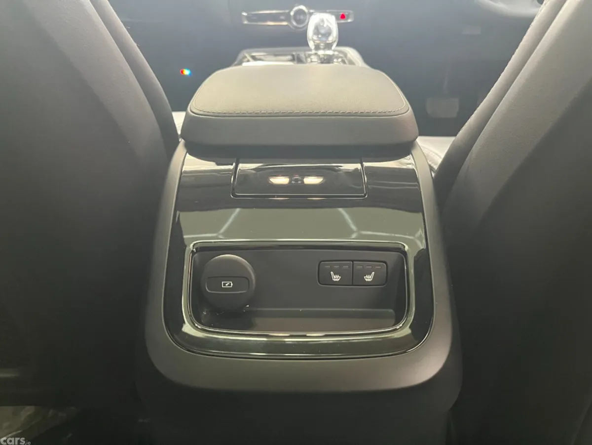 Volvo V60 Estate, Petrol Plug-in Hybrid, 2023, Grey