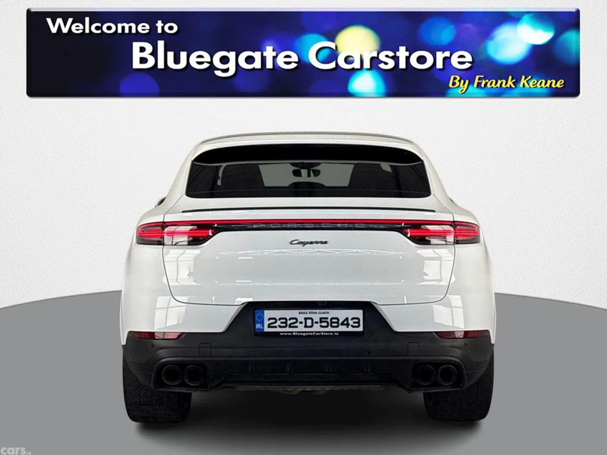Porsche Cayenne MPV, Petrol Hybrid, 2023, White