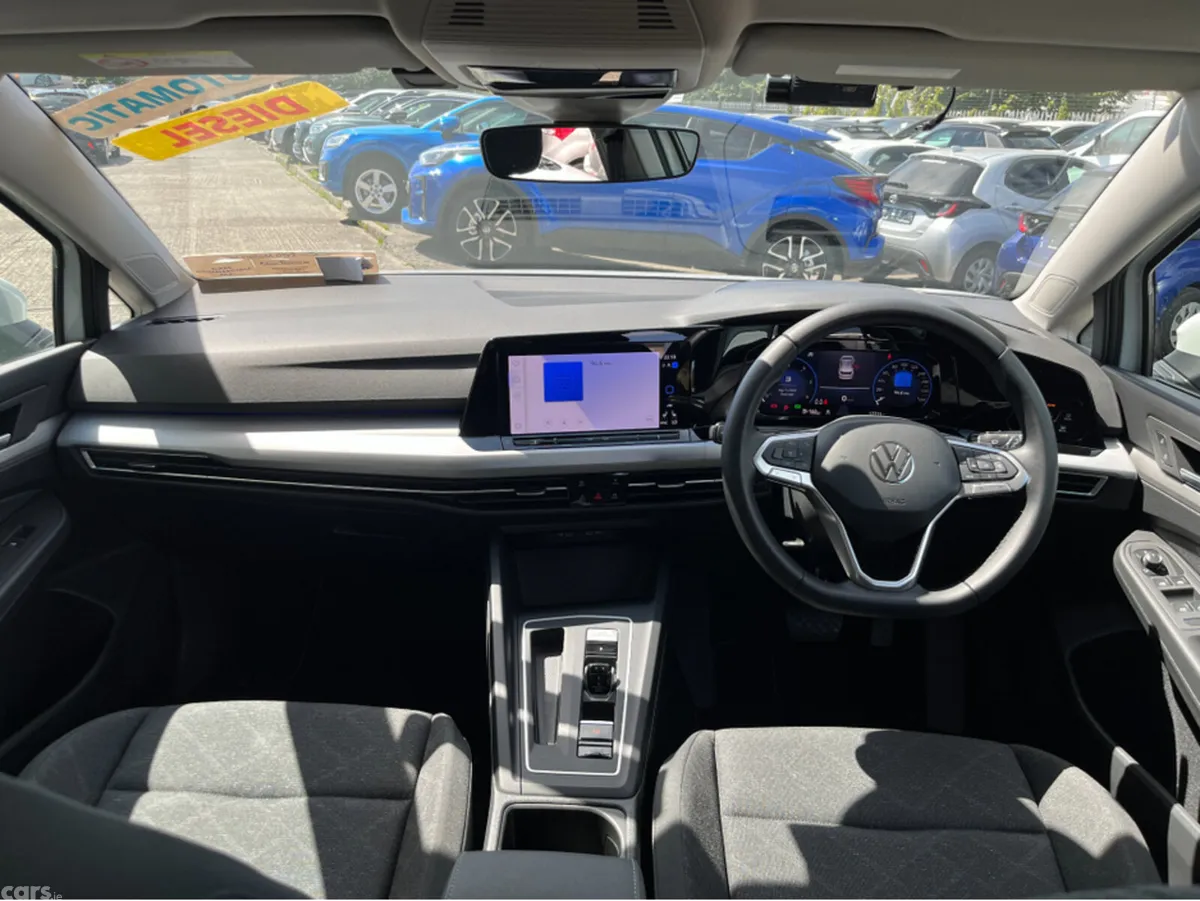 Volkswagen Golf Hatchback, Diesel, 2024, White