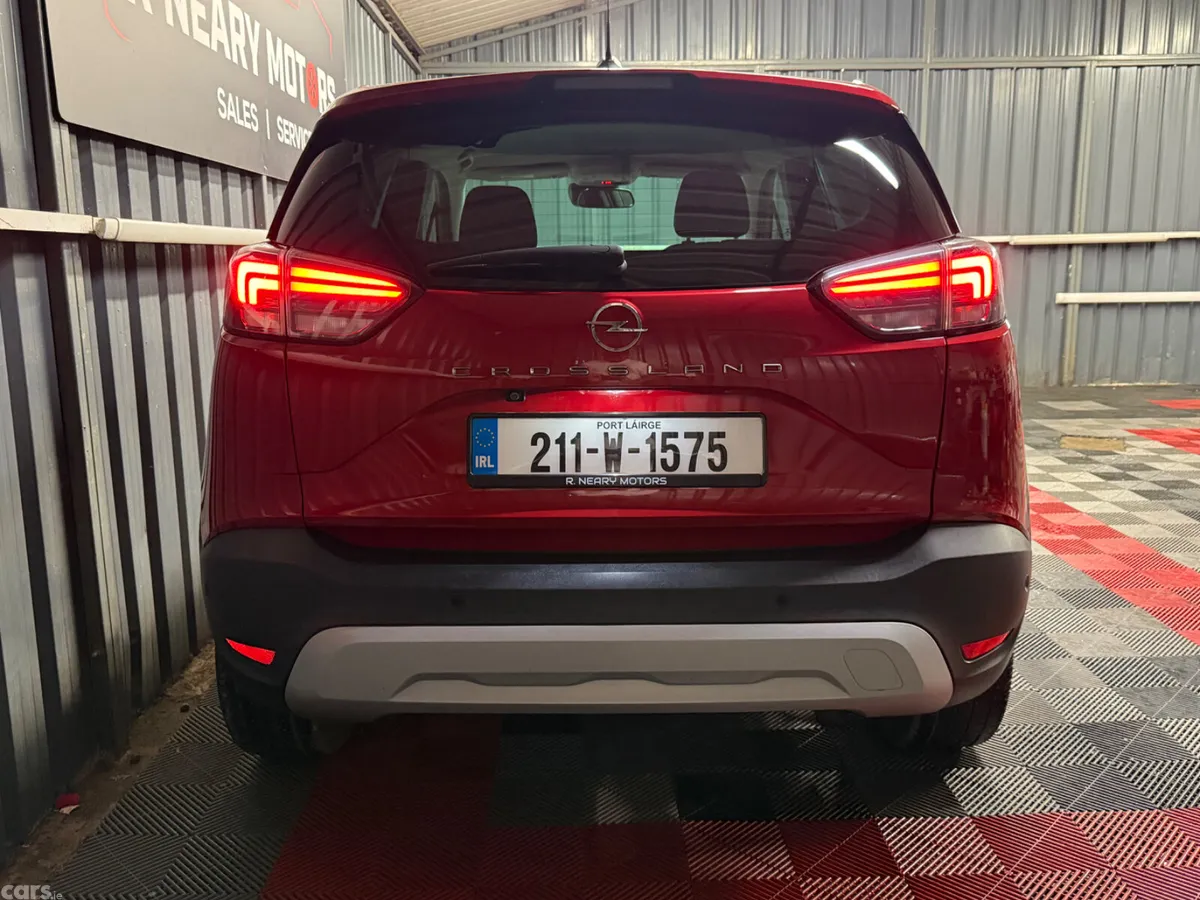 Opel Crossland X SUV, Petrol, 2021, Red