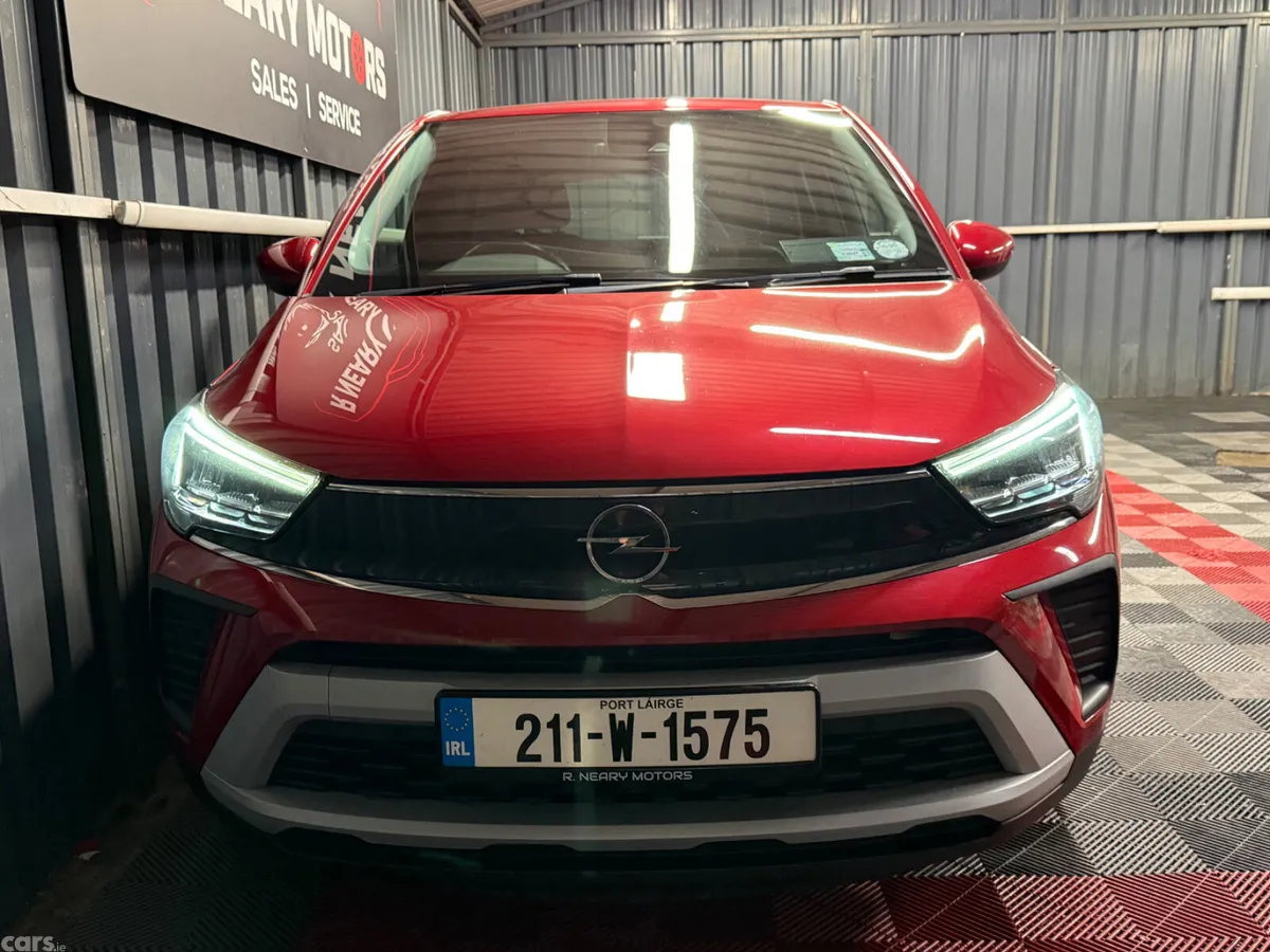 Opel Crossland X SUV, Petrol, 2021, Red