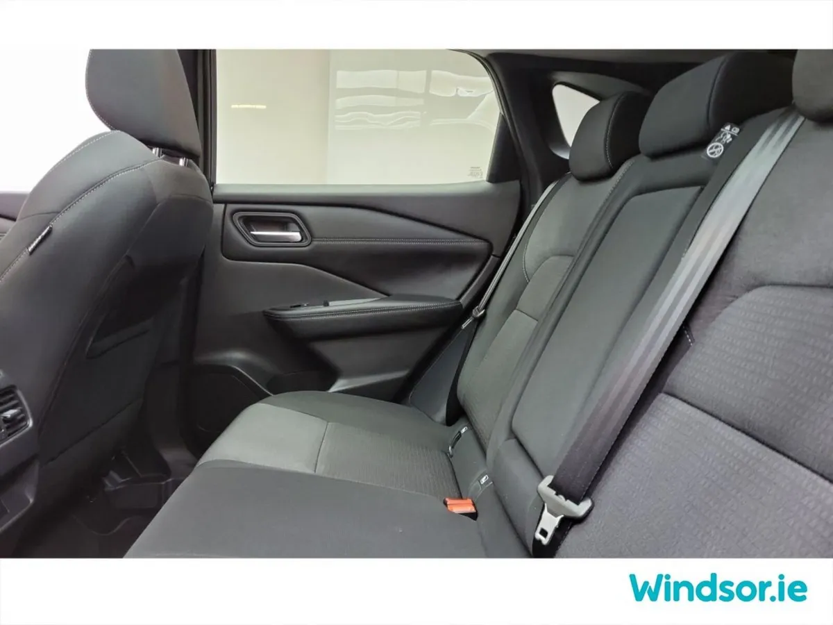 Nissan Qashqai MPV, Petrol Hybrid, 2024, Blue
