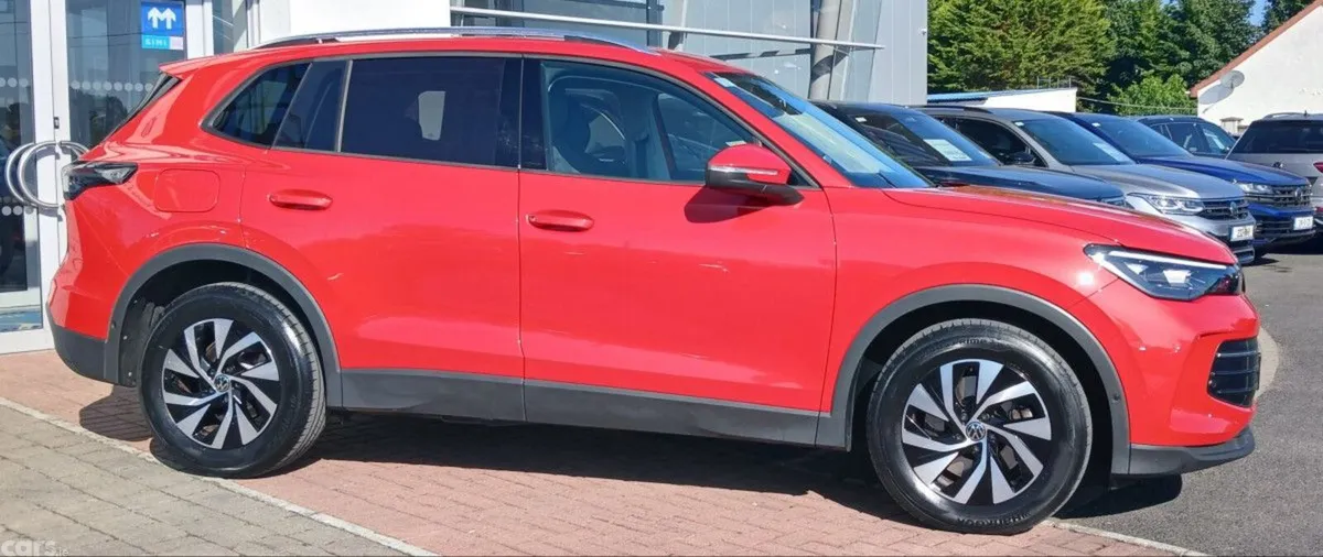 Volkswagen Tiguan SUV, Diesel, 2024, Red