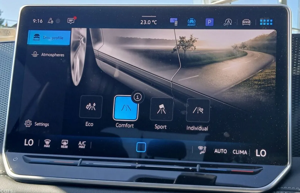 Volkswagen Tiguan SUV, Diesel, 2024, Red