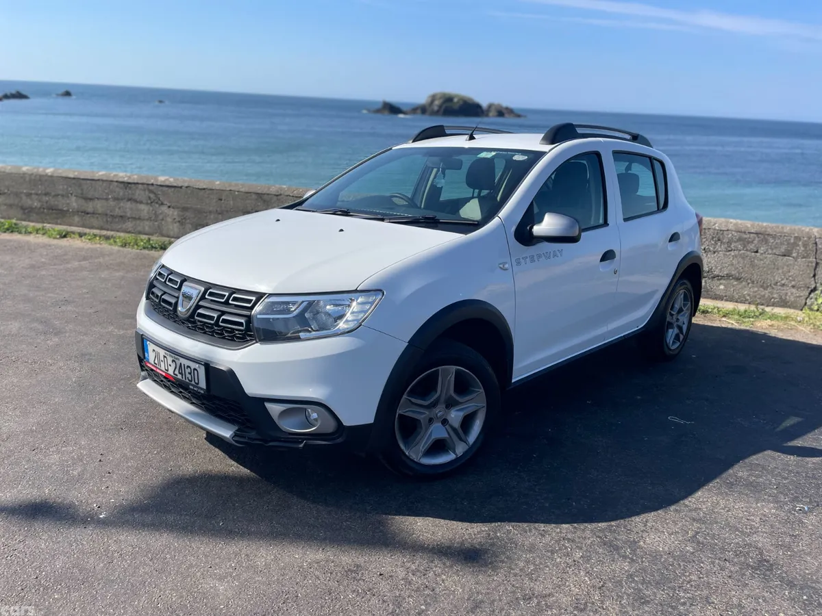 Dacia Sandero Stepway Hatchback, Diesel, 2021, White