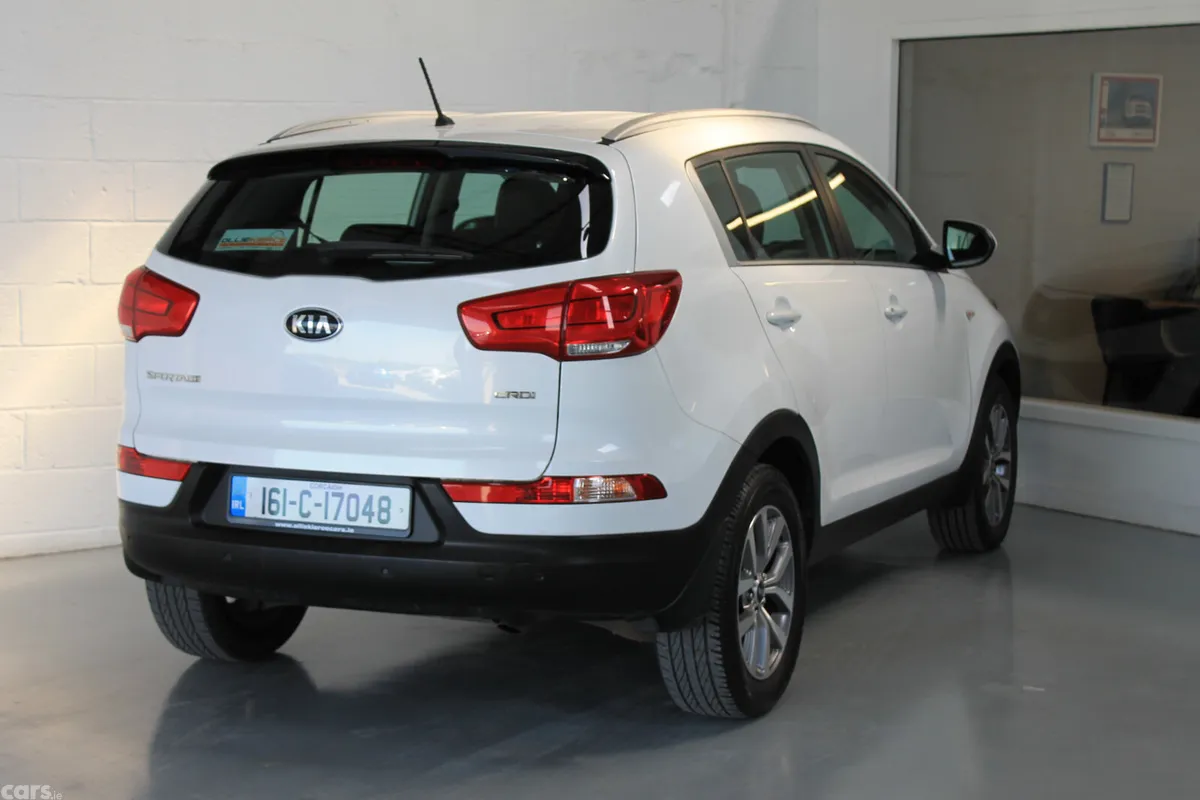 Kia Sportage SUV, Diesel, 2016, White