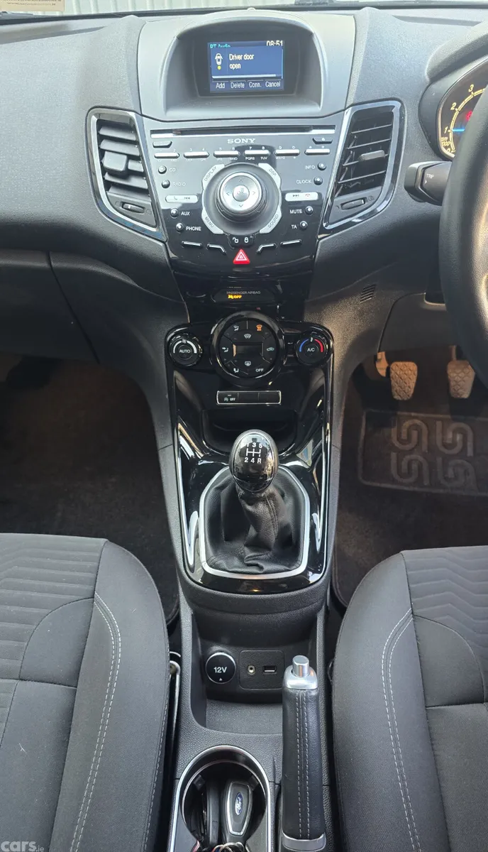 Ford Fiesta Hatchback, Petrol, 2014, Blue