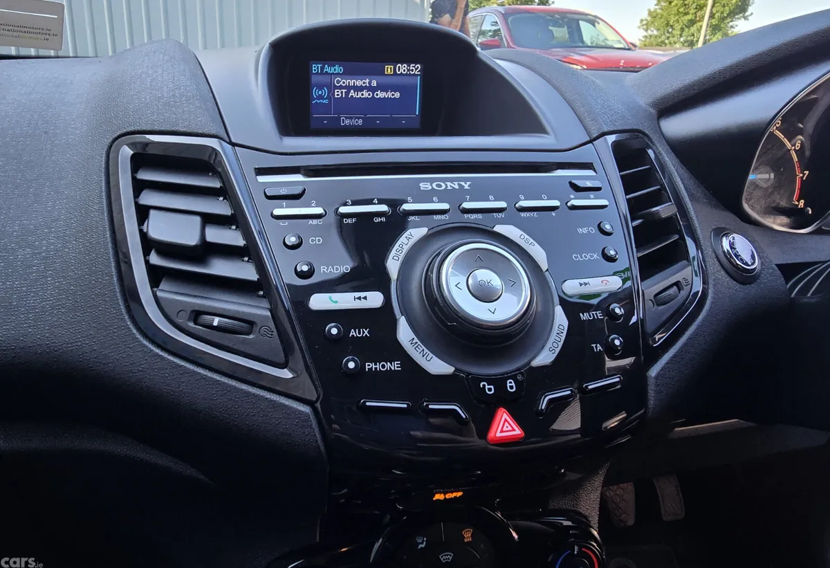 Ford Fiesta Hatchback, Petrol, 2014, Blue