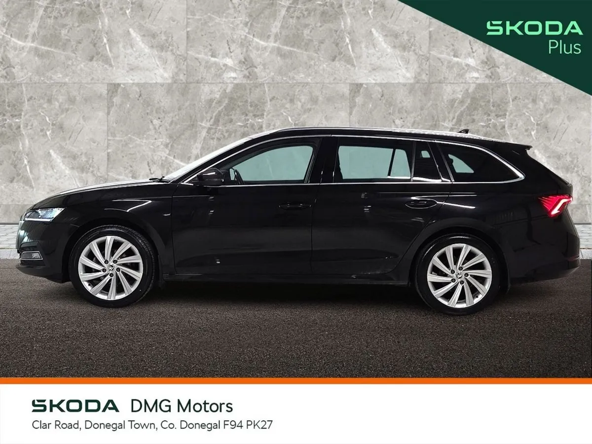Skoda Octavia Estate, Diesel, 2024, Black