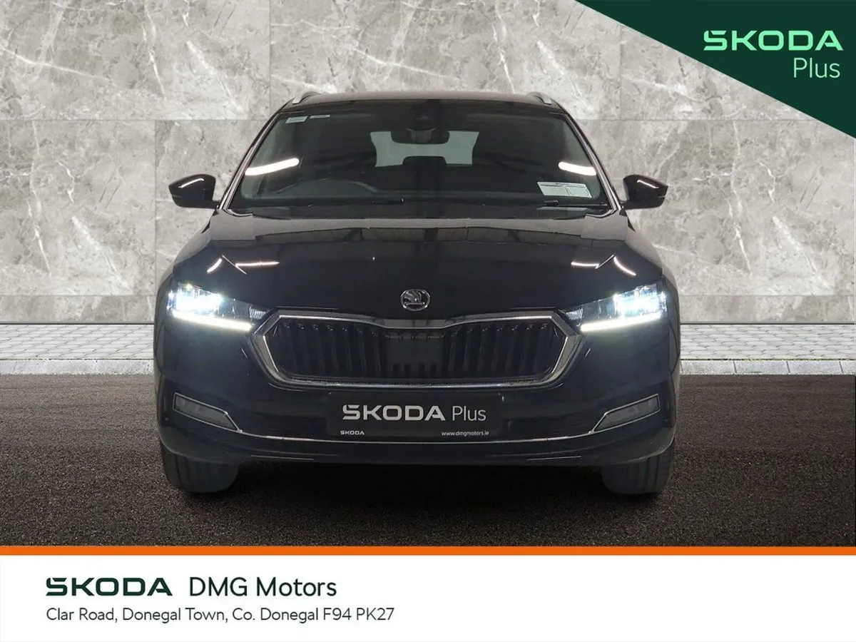Skoda Octavia Estate, Diesel, 2024, Black