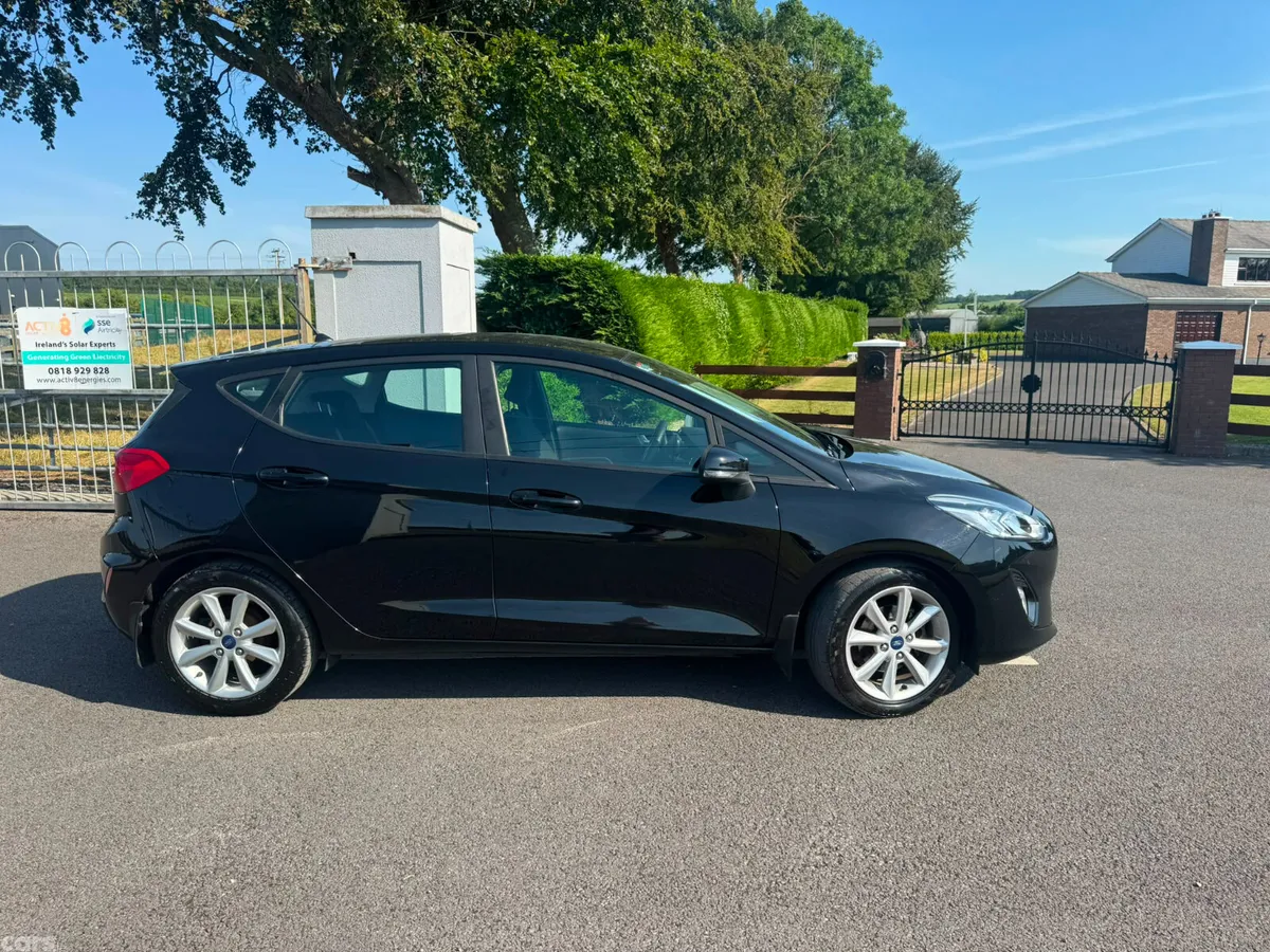 Ford Fiesta Hatchback, Petrol, 2020, Black