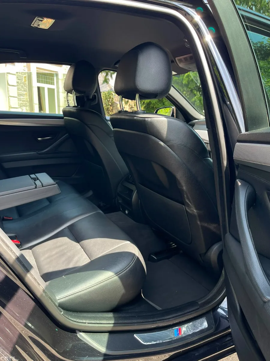 BMW 5-Series Saloon, Diesel, 2015, Black