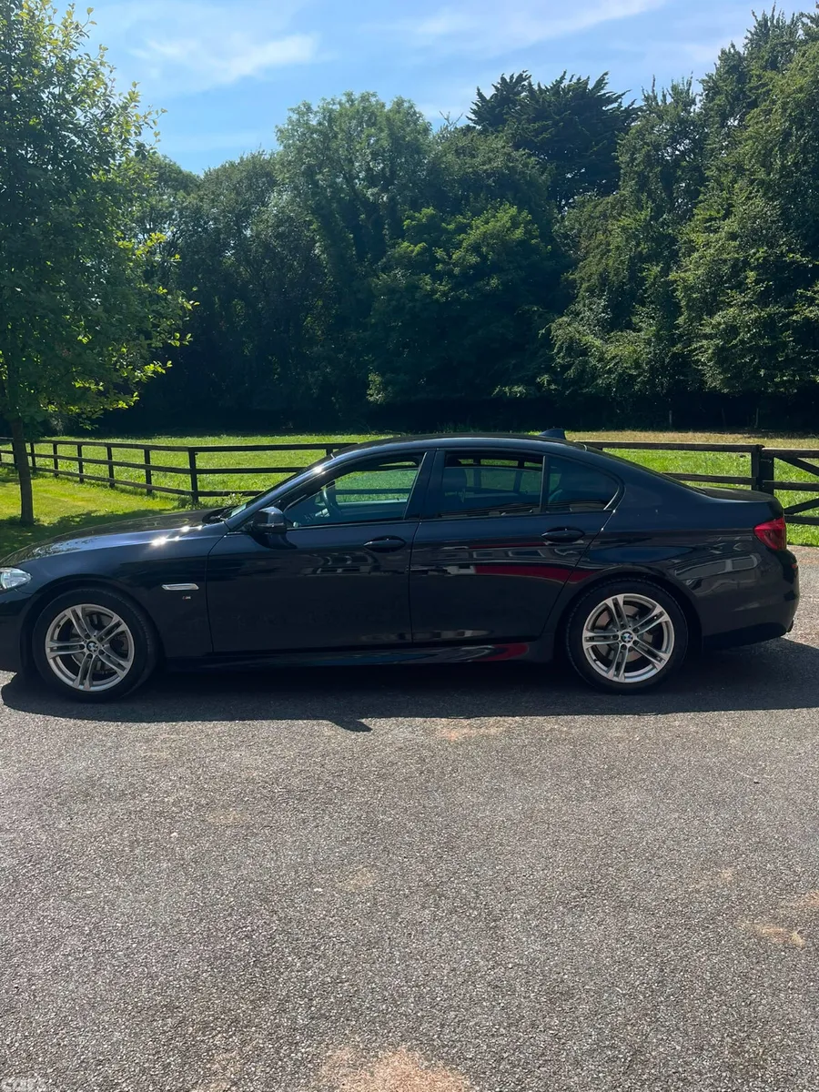 BMW 5-Series Saloon, Diesel, 2015, Black