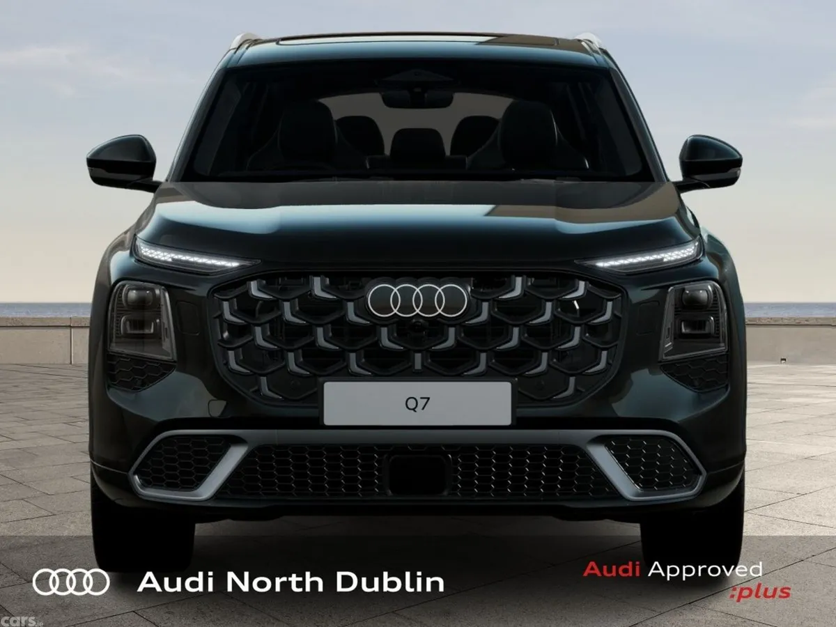 Audi Q7 SUV, Diesel, 2027, Green
